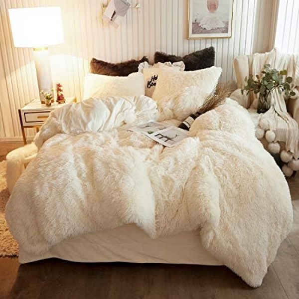 XeGe Plush Shaggy Duvet Cover Set, Luxury Ultra Soft Crystal Velvet Fluffy Bedding Sets 3 Pieces(1 Furry Faux Fur Comforter Cover + 2 Fuzzy Faux Fur Pillowcases), Zipper Closure(Queen, Light Beige)