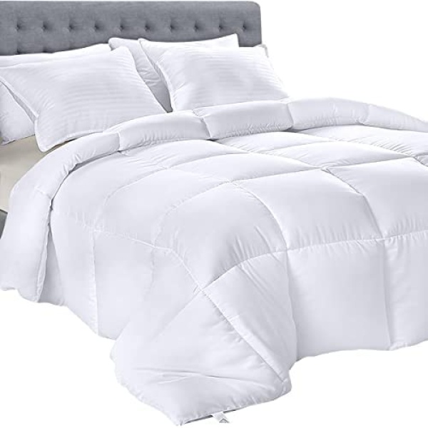 Utopia Bedding All Season Comforter - Ultra Soft Down Alternative Comforter - Plush Siliconized Fiberfill Duvet Insert - Box Stitched (Queen, White)