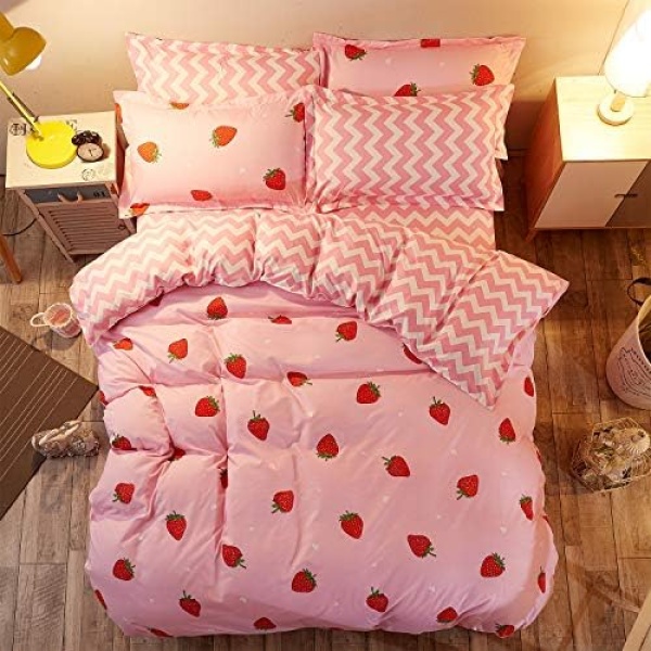 LAMEJOR Duvet Cover Set Queen Size Red Strawberry/Chevron Pattern Reversible Sweet Soft Bedding Set Comforter Cover (1 Duvet Cover+2 Pillowcases) Pink