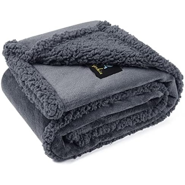 Waterproof Pet Blanket, Liquid Pee Proof Dog Blanket for Sofa Bed Couch, Reversible Sherpa Fleece Furniture Protector Cover for Small Medium Large Dogs Cats, Dark Gray Medium（57" x 40"）