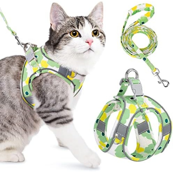 SlowTon Cat Harness and Leash for Walking, Escape Proof Adjustable Vest Harness with Reflective Strips for Kitten, Lightweight Breathable Step-in Jacket for Cats Dog Puppy Small Pet Travel(Green,S)